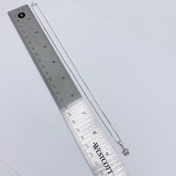 Vintage Sterling Silver Plumeria Flower Pendant Necklace - Picture 9 of 11